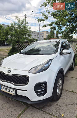 Внедорожник / Кроссовер Kia Sportage 2017 в Киеве