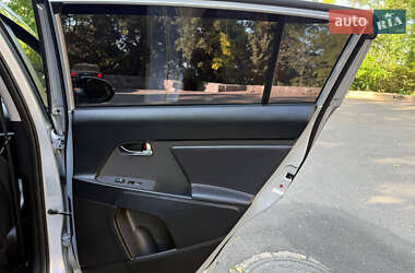 Внедорожник / Кроссовер Kia Sportage 2013 в 
