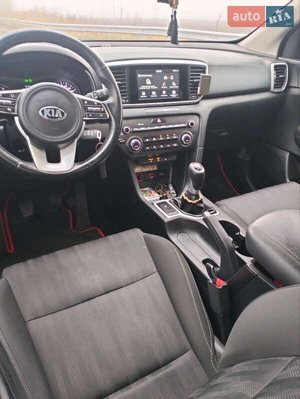 Позашляховик / Кросовер Kia Sportage 2018 в Умані
