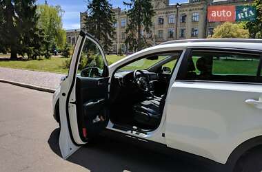 Позашляховик / Кросовер Kia Sportage 2017 в Чайках