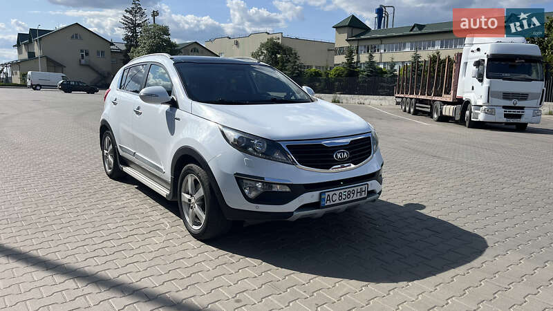 Внедорожник / Кроссовер Kia Sportage 2012 в Луцке