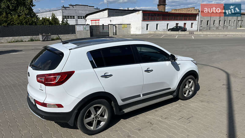 Внедорожник / Кроссовер Kia Sportage 2012 в Луцке