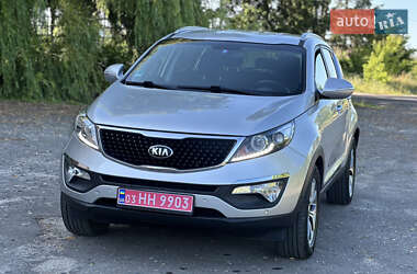 Позашляховик / Кросовер Kia Sportage 2015 в 