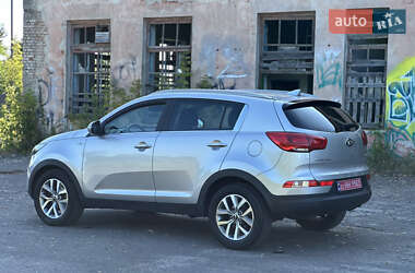 Позашляховик / Кросовер Kia Sportage 2015 в 