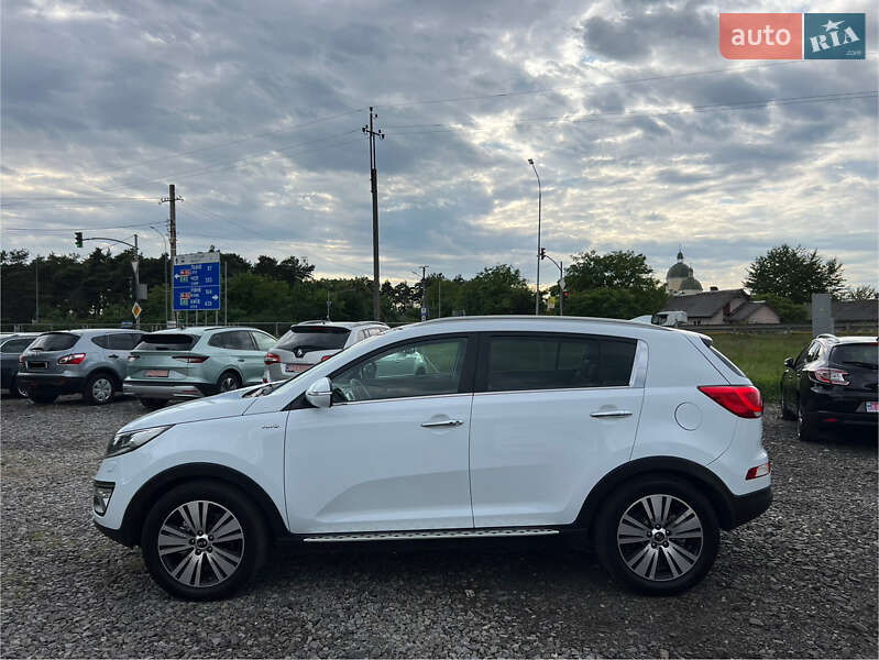 Позашляховик / Кросовер Kia Sportage 2015 в Бродах