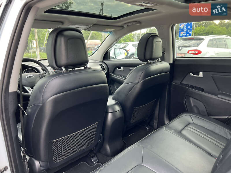 Позашляховик / Кросовер Kia Sportage 2015 в Бродах