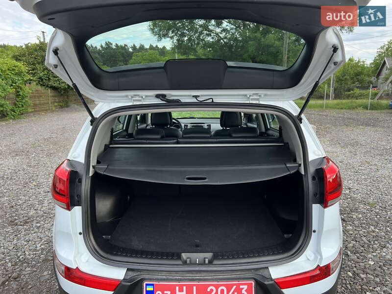 Позашляховик / Кросовер Kia Sportage 2015 в Бродах