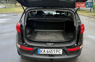 Позашляховик / Кросовер Kia Sportage 2012 в 