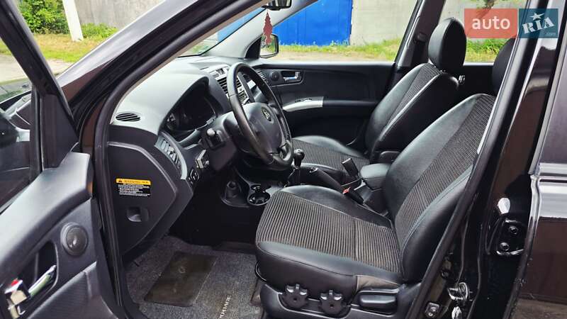Внедорожник / Кроссовер Kia Sportage 2006 в Полтаве