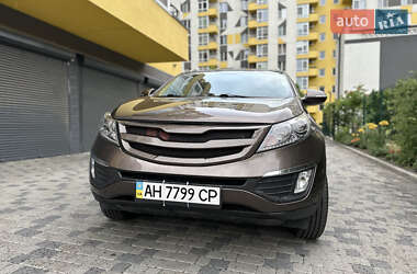 Внедорожник / Кроссовер Kia Sportage 2011 в Днепре