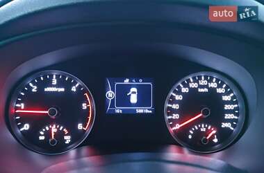 Внедорожник / Кроссовер Kia Sportage 2017 в 