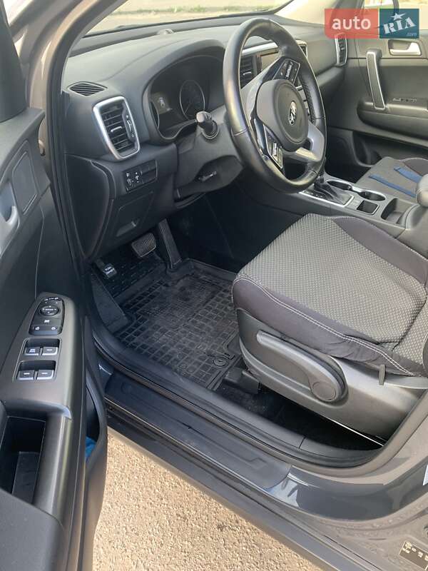 Внедорожник / Кроссовер Kia Sportage 2018 в Харькове