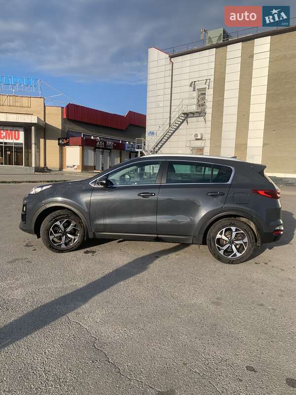 Внедорожник / Кроссовер Kia Sportage 2018 в Харькове