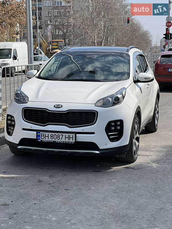 Внедорожник / Кроссовер Kia Sportage 2016 в Одессе