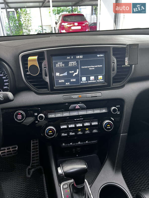 Внедорожник / Кроссовер Kia Sportage 2016 в Одессе