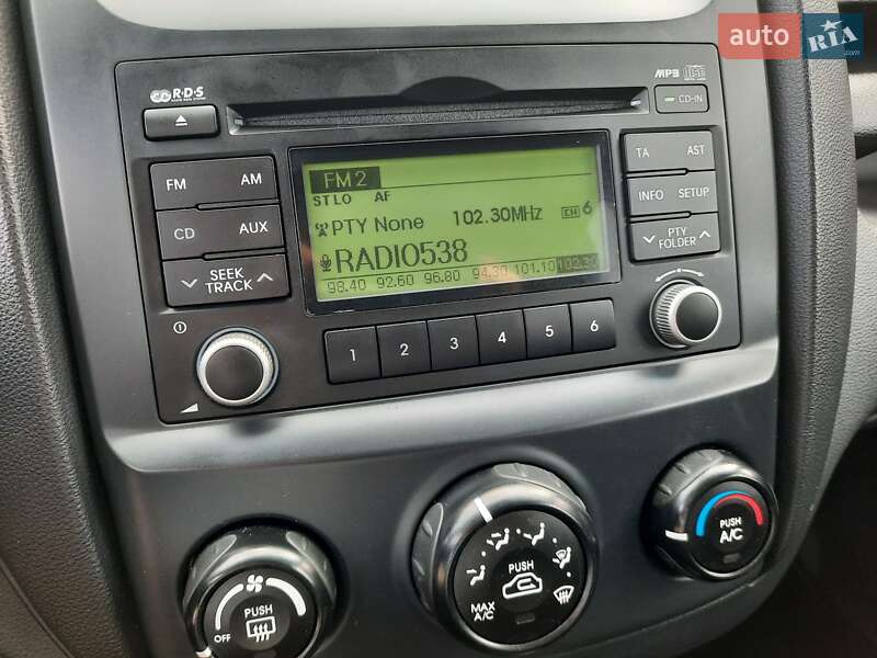 Внедорожник / Кроссовер Kia Sportage 2009 в Полтаве