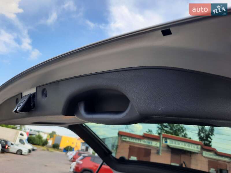 Внедорожник / Кроссовер Kia Sportage 2009 в Полтаве