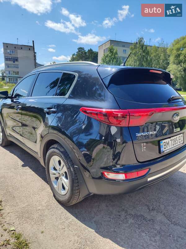 Внедорожник / Кроссовер Kia Sportage 2016 в Шостке