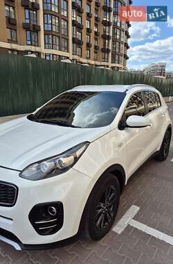 Позашляховик / Кросовер Kia Sportage 2015 в Києві