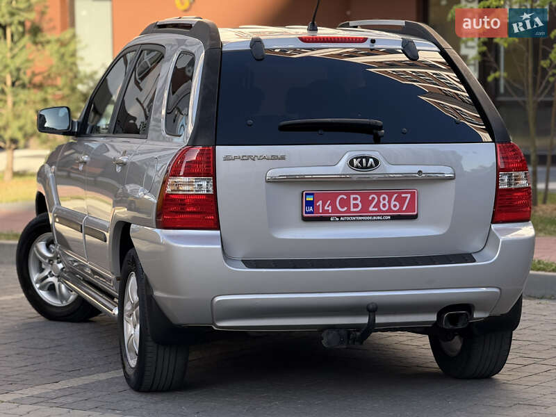 Позашляховик / Кросовер Kia Sportage 2008 в Івано-Франківську