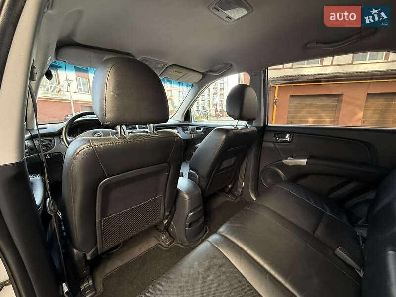 Позашляховик / Кросовер Kia Sportage 2008 в Івано-Франківську