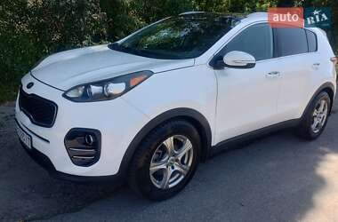 Позашляховик / Кросовер Kia Sportage 2016 в 