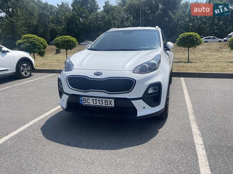 Позашляховик / Кросовер Kia Sportage 2021 в Львові