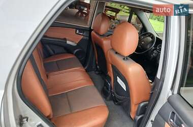 Позашляховик / Кросовер Kia Sportage 2005 в 