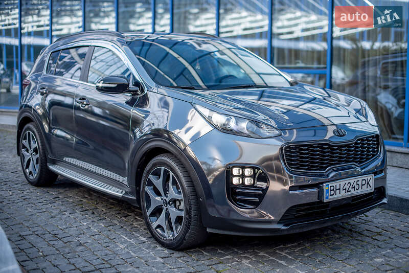 Позашляховик / Кросовер Kia Sportage 2016 в Одесі
