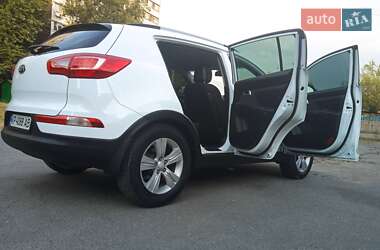 Позашляховик / Кросовер Kia Sportage 2011 в 