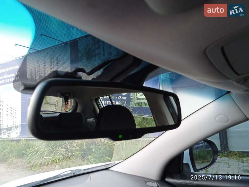 Позашляховик / Кросовер Kia Sportage 2011 в Запоріжжі