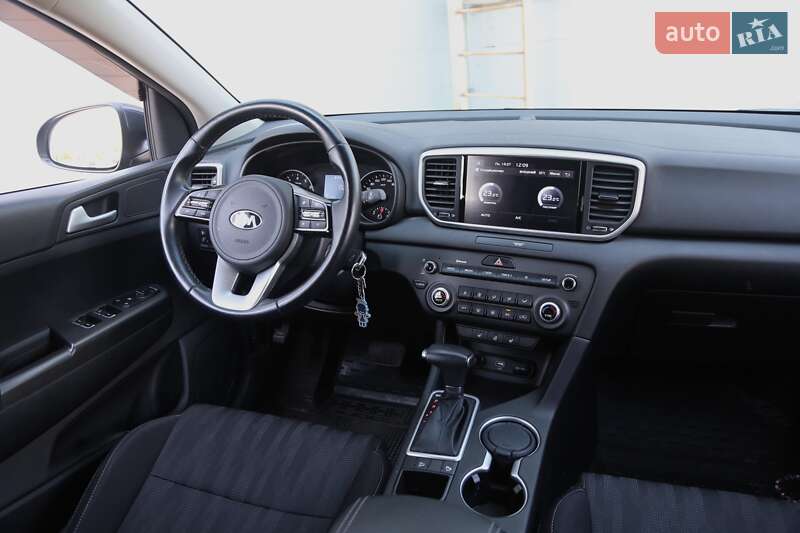 Внедорожник / Кроссовер Kia Sportage 2021 в Киеве