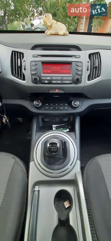 Внедорожник / Кроссовер Kia Sportage 2015 в Баре