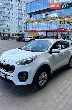 Позашляховик / Кросовер Kia Sportage 2017 в Полтаві