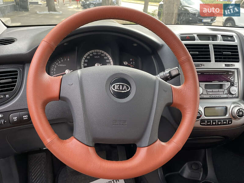Позашляховик / Кросовер Kia Sportage 2006 в Миколаєві