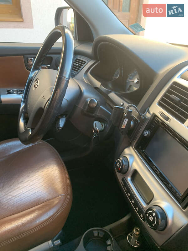 Позашляховик / Кросовер Kia Sportage 2007 в Івано-Франківську