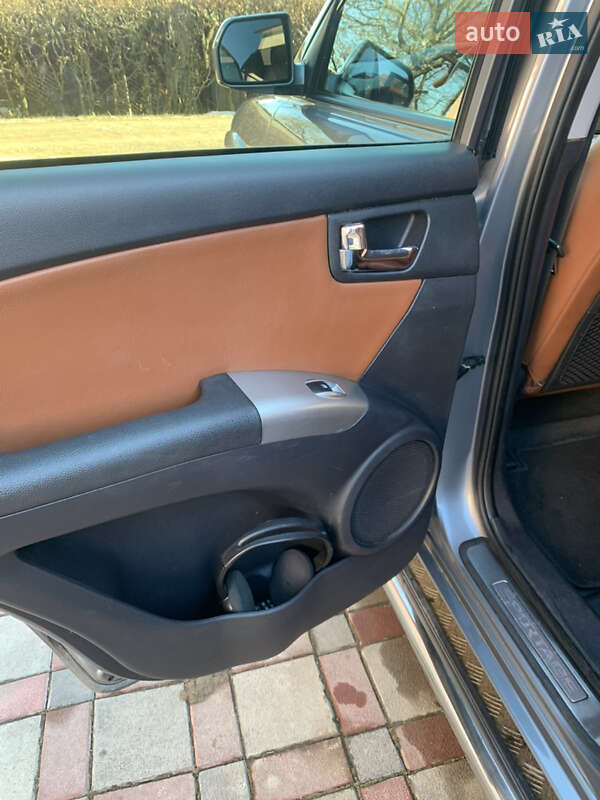 Позашляховик / Кросовер Kia Sportage 2007 в Івано-Франківську