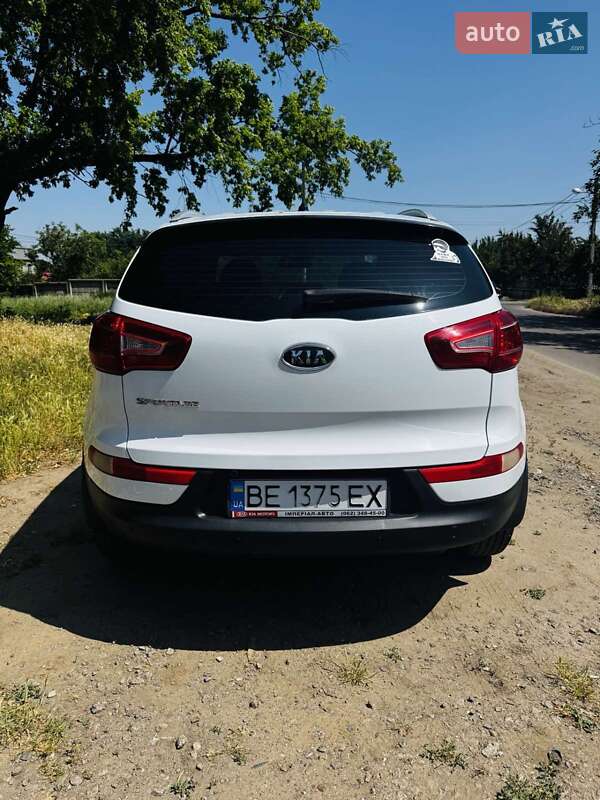 Позашляховик / Кросовер Kia Sportage 2012 в Миколаєві