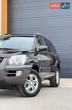 Внедорожник / Кроссовер Kia Sportage 2007 в 