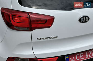 Позашляховик / Кросовер Kia Sportage 2014 в 