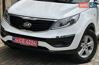 Позашляховик / Кросовер Kia Sportage 2014 в 