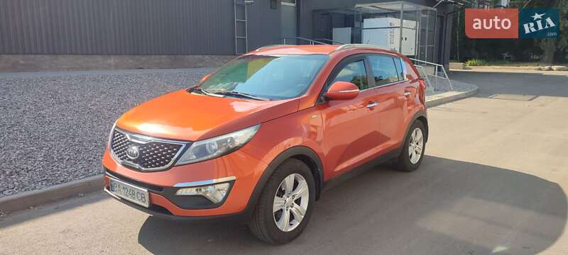 Внедорожник / Кроссовер Kia Sportage 2012 в Александрие