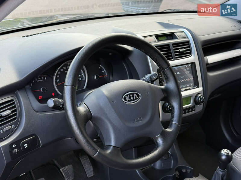 Позашляховик / Кросовер Kia Sportage 2009 в Стрию