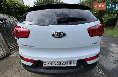 Позашляховик / Кросовер Kia Sportage 2015 в 