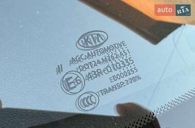 Внедорожник / Кроссовер Kia Sportage 2016 в 
