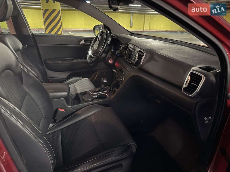 Внедорожник / Кроссовер Kia Sportage 2017 в Луцке
