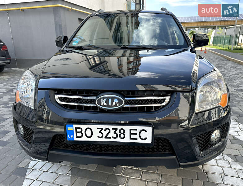 Позашляховик / Кросовер Kia Sportage 2008 в Івано-Франківську