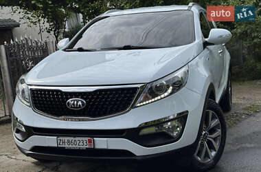 Позашляховик / Кросовер Kia Sportage 2015 в Трускавці