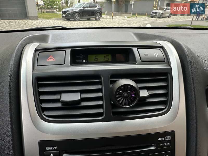 Позашляховик / Кросовер Kia Sportage 2008 в Івано-Франківську