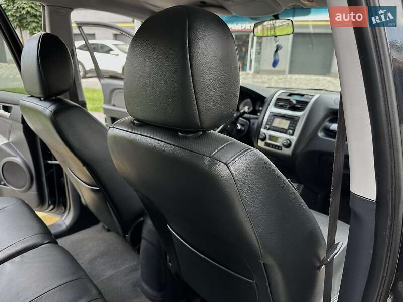 Позашляховик / Кросовер Kia Sportage 2008 в Івано-Франківську